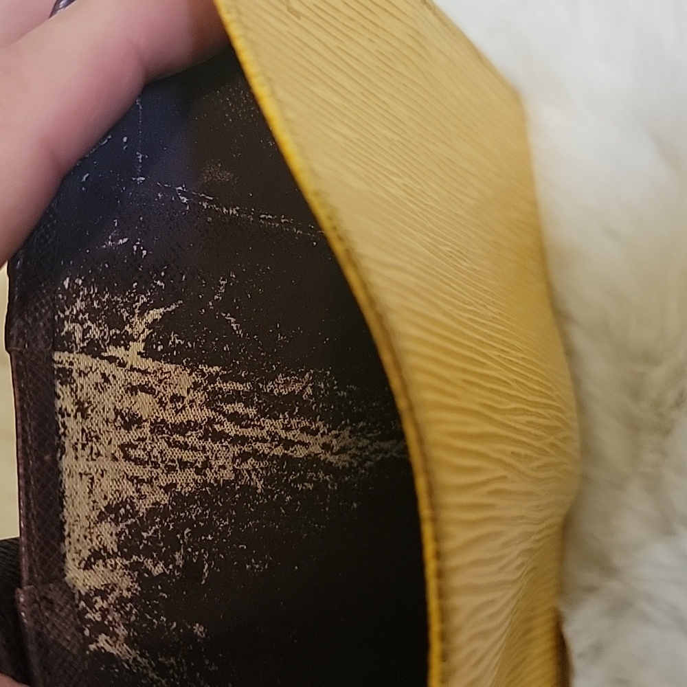 Louis Vuitton Mustard Yellow EPI Half Wallet - Picture 5 of 8